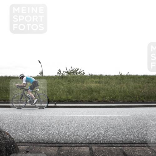 21.06.2026 - 29. Vierlanden-Triathlon H.Heesch http://msf.ph/oto/9869242 21.06.2026 12:32:15 Radfahren 776, 828, 863, 897, 980 meine-sportfotos.de