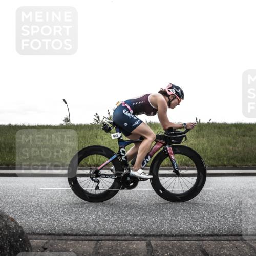 21.06.2026 - 29. Vierlanden-Triathlon H.Heesch http://msf.ph/oto/9869276 21.06.2026 12:32:37 Radfahren 907, 983 meine-sportfotos.de