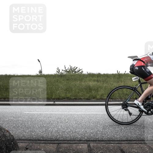 21.06.2026 - 29. Vierlanden-Triathlon H.Heesch http://msf.ph/oto/9869327 21.06.2026 12:33:31 Radfahren 1000, 1003, 1017 meine-sportfotos.de