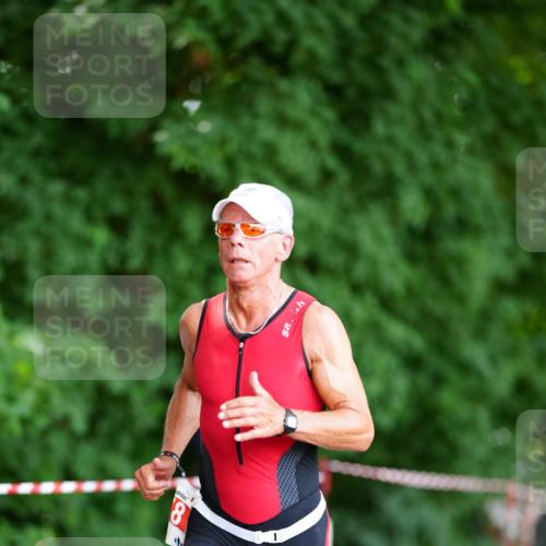 21.06.2026 - 29. Vierlanden-Triathlon LAZAROV Photography http://msf.ph/oto/9869355 21.06.2026 13:44:42 Laufen  meine-sportfotos.de