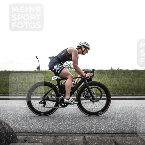 21.06.2026 - 29. Vierlanden-Triathlon H.Heesch http://msf.ph/oto/9869358 21.06.2026 12:34:05 Radfahren 804, 879, 929, 1002, 1006, 1015 meine-sportfotos.de