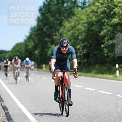 21.06.2026 - Viking Triathlon Michael Burmester http://msf.ph/oto/9869359 21.06.2026 12:27:55 Radfahren 63, 124, 155, 162, 257, 260, 269, 390, 545 meine-sportfotos.de