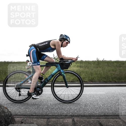 21.06.2026 - 29. Vierlanden-Triathlon H.Heesch http://msf.ph/oto/9869374 21.06.2026 12:34:18 Radfahren 990, 991, 997, 1010 meine-sportfotos.de