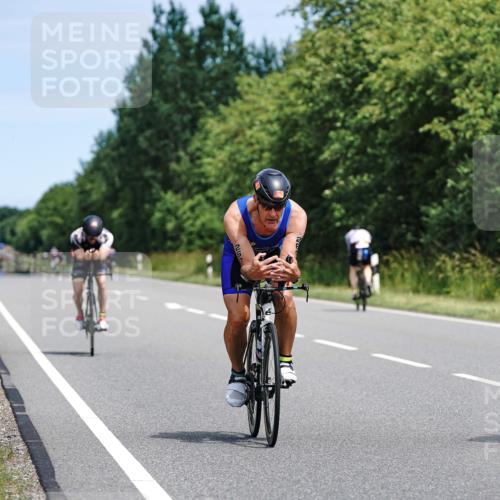 21.06.2026 - Viking Triathlon Michael Burmester http://msf.ph/oto/9869383 21.06.2026 12:28:00 Radfahren 63, 124, 155, 257, 260, 269, 390, 545, 621 meine-sportfotos.de