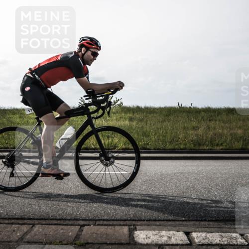21.06.2026 - 29. Vierlanden-Triathlon H.Heesch http://msf.ph/oto/9869395 21.06.2026 09:03:10 Radfahren 167, 171 meine-sportfotos.de