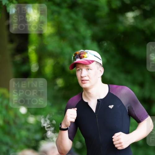 21.06.2026 - 29. Vierlanden-Triathlon LAZAROV Photography http://msf.ph/oto/9869410 21.06.2026 13:45:20 Laufen 750 meine-sportfotos.de