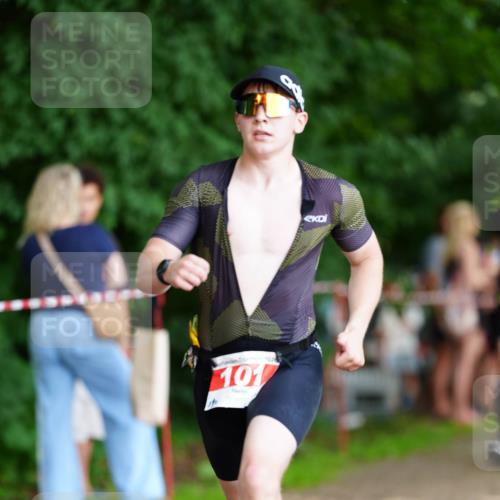 21.06.2026 - 29. Vierlanden-Triathlon LAZAROV Photography http://msf.ph/oto/9869418 21.06.2026 13:45:28 Laufen 702, 101 meine-sportfotos.de