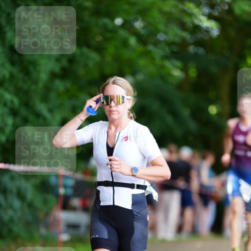 21.06.2026 - 29. Vierlanden-Triathlon LAZAROV Photography http://msf.ph/oto/9869532 21.06.2026 13:46:09 Laufen  meine-sportfotos.de