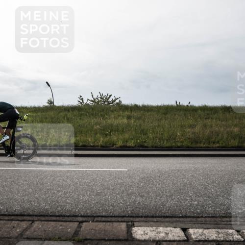 21.06.2026 - 29. Vierlanden-Triathlon H.Heesch http://msf.ph/oto/9869536 21.06.2026 09:09:07 Radfahren 2, 16, 36, 41, 49 meine-sportfotos.de