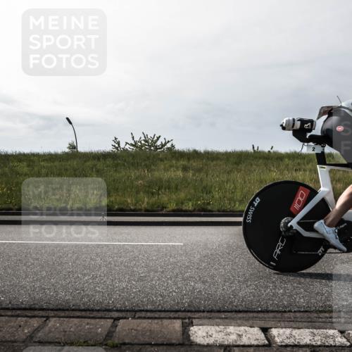 21.06.2026 - 29. Vierlanden-Triathlon H.Heesch http://msf.ph/oto/9869541 21.06.2026 09:09:08 Radfahren 2, 16, 36, 41, 49 meine-sportfotos.de