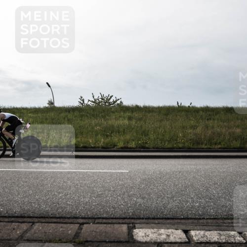 21.06.2026 - 29. Vierlanden-Triathlon H.Heesch http://msf.ph/oto/9869558 21.06.2026 09:09:43 Radfahren 87, 127 meine-sportfotos.de