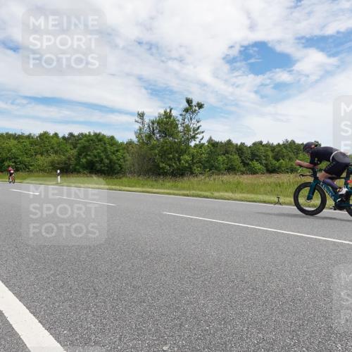 21.06.2026 - Viking Triathlon Michael Burmester http://msf.ph/oto/9869615 21.06.2026 12:03:22 Radfahren 65, 74, 102, 103, 161, 176, 238, 247, 270, 270, 271, 271, 426, 565, 569, 606, 631 meine-sportfotos.de