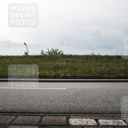 21.06.2026 - 29. Vierlanden-Triathlon H.Heesch http://msf.ph/oto/9869626 21.06.2026 09:11:07 Radfahren 24, 107, 172 meine-sportfotos.de