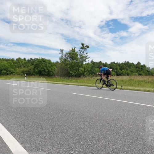 21.06.2026 - Viking Triathlon Michael Burmester http://msf.ph/oto/9869677 21.06.2026 12:03:41 Radfahren 66, 101, 194, 247, 257, 261, 270, 287, 331, 463, 475, 565, 606 meine-sportfotos.de