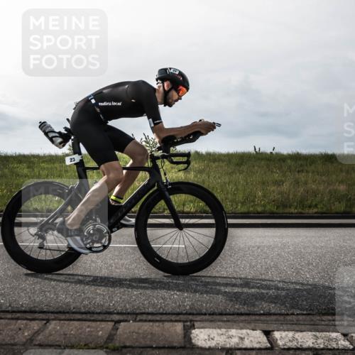 21.06.2026 - 29. Vierlanden-Triathlon H.Heesch http://msf.ph/oto/9869690 21.06.2026 09:12:34 Radfahren 23, 57, 111 meine-sportfotos.de