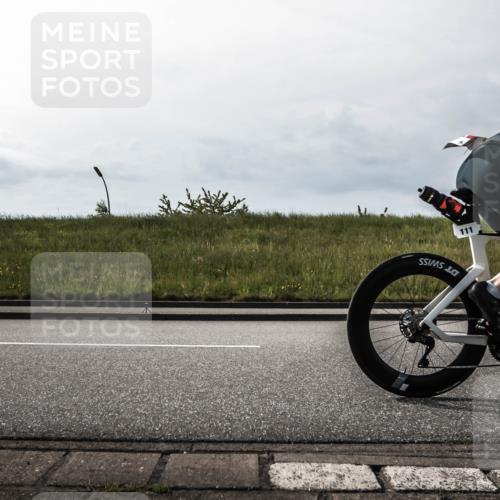 21.06.2026 - 29. Vierlanden-Triathlon H.Heesch http://msf.ph/oto/9869695 21.06.2026 09:12:36 Radfahren 23, 57, 111 meine-sportfotos.de