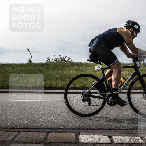 21.06.2026 - 29. Vierlanden-Triathlon H.Heesch http://msf.ph/oto/9869705 21.06.2026 09:12:45 Radfahren 13, 15, 45, 132, 290 meine-sportfotos.de