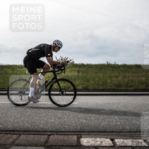 21.06.2026 - 29. Vierlanden-Triathlon H.Heesch http://msf.ph/oto/9869774 21.06.2026 09:14:06 Radfahren 193, 287 meine-sportfotos.de