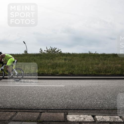 21.06.2026 - 29. Vierlanden-Triathlon H.Heesch http://msf.ph/oto/9869823 21.06.2026 09:15:25 Radfahren 14, 148, 155, 166 meine-sportfotos.de