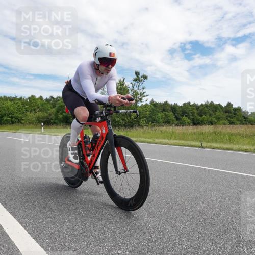 21.06.2026 - Viking Triathlon Michael Burmester http://msf.ph/oto/9869871 21.06.2026 12:05:48 Radfahren 16, 56, 58, 165, 256, 282, 289, 382, 546, 670 meine-sportfotos.de