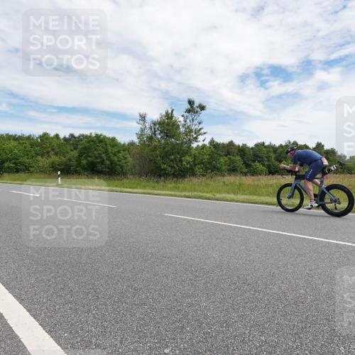 21.06.2026 - Viking Triathlon Michael Burmester http://msf.ph/oto/9869977 21.06.2026 12:07:18 Radfahren 44, 60, 166, 212, 245, 267, 316, 348, 387, 419, 562, 608, 615 meine-sportfotos.de