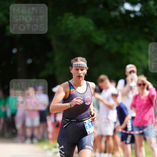 21.06.2026 - 29. Vierlanden-Triathlon LAZAROV Photography http://msf.ph/oto/9870030 21.06.2026 13:49:42 Laufen  meine-sportfotos.de