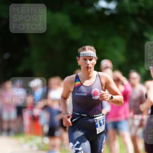 21.06.2026 - 29. Vierlanden-Triathlon LAZAROV Photography http://msf.ph/oto/9870037 21.06.2026 13:49:42 Laufen 17 meine-sportfotos.de