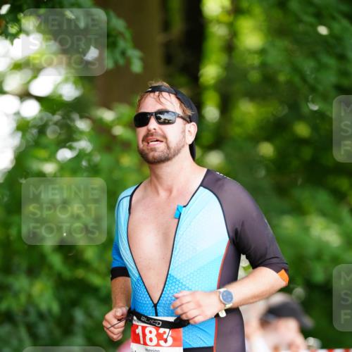 21.06.2026 - 29. Vierlanden-Triathlon LAZAROV Photography http://msf.ph/oto/9870153 21.06.2026 13:50:27 Laufen 183 meine-sportfotos.de
