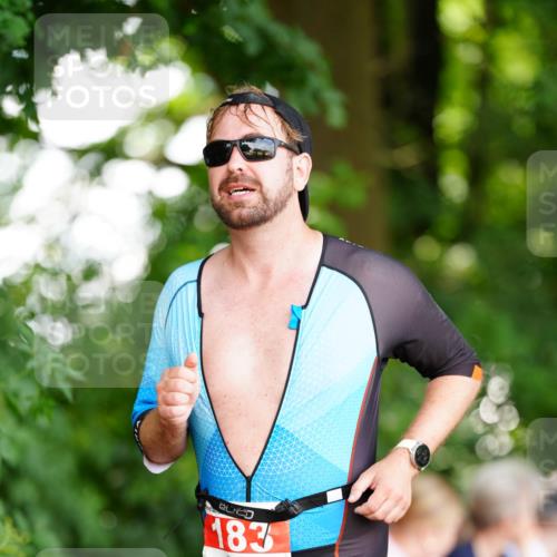 21.06.2026 - 29. Vierlanden-Triathlon LAZAROV Photography http://msf.ph/oto/9870156 21.06.2026 13:50:28 Laufen 183 meine-sportfotos.de