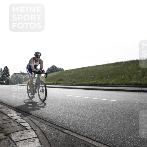 21.06.2026 - 29. Vierlanden-Triathlon H.Heesch http://msf.ph/oto/9870397 21.06.2026 09:10:52 Radfahren 37, 76, 158, 168, 283 meine-sportfotos.de