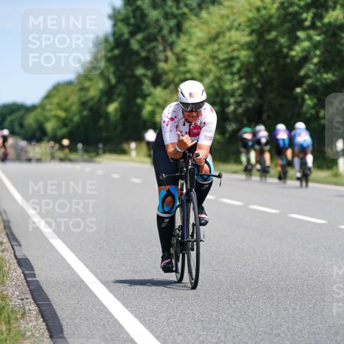 21.06.2026 - Viking Triathlon Michael Burmester http://msf.ph/oto/9870398 21.06.2026 12:34:11 Radfahren 69, 224, 351, 360, 493, 541, 610 meine-sportfotos.de