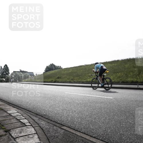 21.06.2026 - 29. Vierlanden-Triathlon H.Heesch http://msf.ph/oto/9870423 21.06.2026 09:11:07 Radfahren 24, 172 meine-sportfotos.de