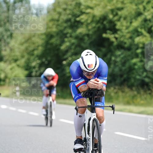21.06.2026 - Viking Triathlon Michael Burmester http://msf.ph/oto/9870465 21.06.2026 12:34:31 Radfahren 28, 49, 197, 248, 304, 360, 389, 571, 610, 653 meine-sportfotos.de