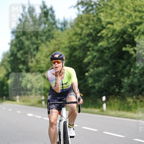 21.06.2026 - Viking Triathlon Michael Burmester http://msf.ph/oto/9870504 21.06.2026 12:34:35 Radfahren 28, 49, 197, 248, 304, 360, 389, 571, 590, 653 meine-sportfotos.de