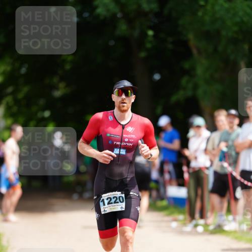 21.06.2026 - 29. Vierlanden-Triathlon LAZAROV Photography http://msf.ph/oto/9870837 21.06.2026 13:58:35 Laufen 202, 1220 meine-sportfotos.de