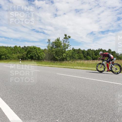 21.06.2026 - Viking Triathlon Michael Burmester http://msf.ph/oto/9870888 21.06.2026 12:14:36 Radfahren 2, 19, 167, 197, 528, 616, 667 meine-sportfotos.de