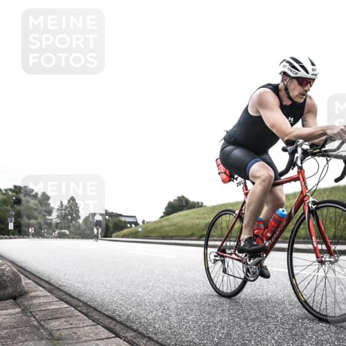 21.06.2026 - 29. Vierlanden-Triathlon H.Heesch http://msf.ph/oto/9870996 21.06.2026 10:33:33 Radfahren 147, 207, 228, 362 meine-sportfotos.de
