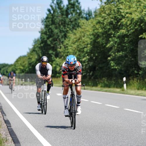 21.06.2026 - Viking Triathlon Michael Burmester http://msf.ph/oto/9871048 21.06.2026 12:38:04 Radfahren 123, 185, 203, 378, 413, 415, 461, 506, 550, 551, 557 meine-sportfotos.de