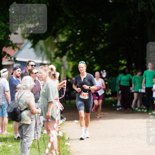 21.06.2026 - 29. Vierlanden-Triathlon LAZAROV Photography http://msf.ph/oto/9871057 21.06.2026 14:00:27 Laufen  meine-sportfotos.de