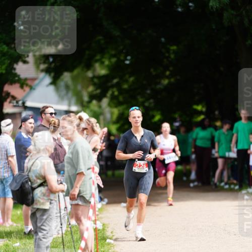 21.06.2026 - 29. Vierlanden-Triathlon LAZAROV Photography http://msf.ph/oto/9871063 21.06.2026 14:00:28 Laufen 1111, 226 meine-sportfotos.de