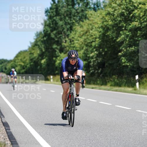 21.06.2026 - Viking Triathlon Michael Burmester http://msf.ph/oto/9871077 21.06.2026 12:38:10 Radfahren 123, 185, 203, 203, 221, 378, 413, 415, 461, 461, 506, 551, 557 meine-sportfotos.de