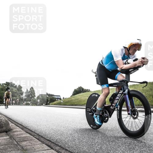 21.06.2026 - 29. Vierlanden-Triathlon H.Heesch http://msf.ph/oto/9871098 21.06.2026 10:34:33 Radfahren 92, 118, 119, 141, 227, 350 meine-sportfotos.de