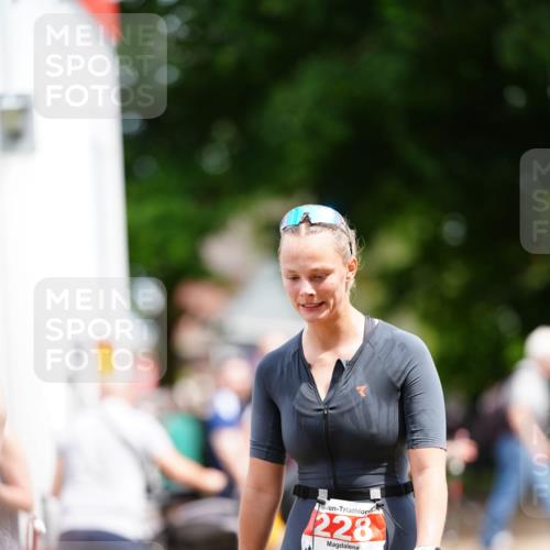 21.06.2026 - 29. Vierlanden-Triathlon LAZAROV Photography http://msf.ph/oto/9871106 21.06.2026 14:00:33 Laufen 228 meine-sportfotos.de