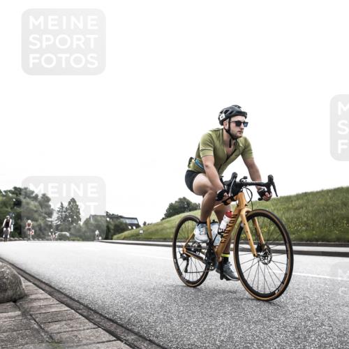 21.06.2026 - 29. Vierlanden-Triathlon H.Heesch http://msf.ph/oto/9871111 21.06.2026 10:34:34 Radfahren 92, 118, 119, 141, 178, 227, 350 meine-sportfotos.de