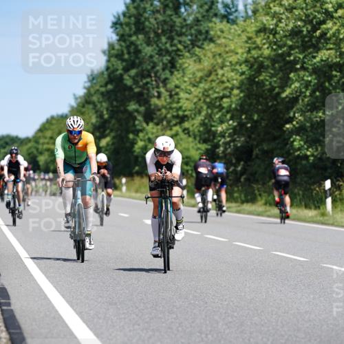 21.06.2026 - Viking Triathlon Michael Burmester http://msf.ph/oto/9871372 21.06.2026 12:40:00 Radfahren 47, 174, 231, 242, 272, 325, 512, 524, 624 meine-sportfotos.de