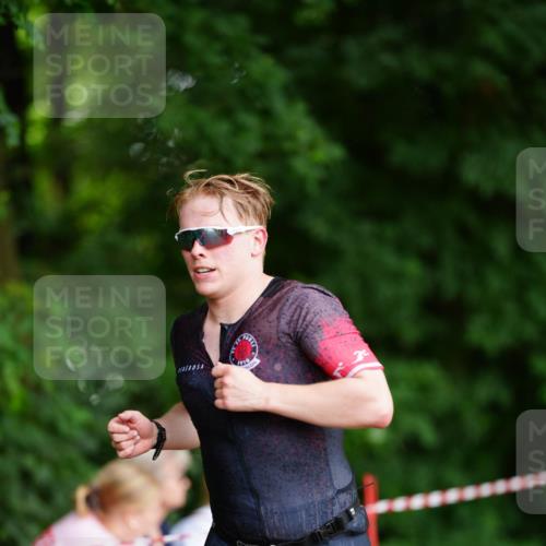 21.06.2026 - 29. Vierlanden-Triathlon LAZAROV Photography http://msf.ph/oto/9871416 21.06.2026 14:03:34 Laufen  meine-sportfotos.de