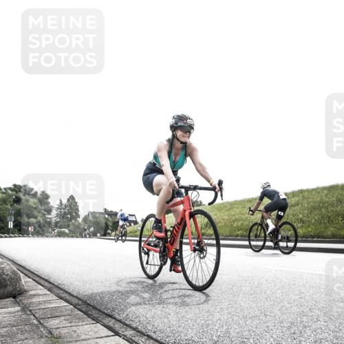 21.06.2026 - 29. Vierlanden-Triathlon H.Heesch http://msf.ph/oto/9871418 21.06.2026 10:36:09 Radfahren 376, 589 meine-sportfotos.de