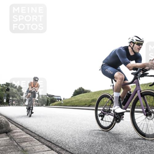 21.06.2026 - 29. Vierlanden-Triathlon H.Heesch http://msf.ph/oto/9871494 21.06.2026 10:36:42 Radfahren 51, 78, 99, 106, 177, 298 meine-sportfotos.de
