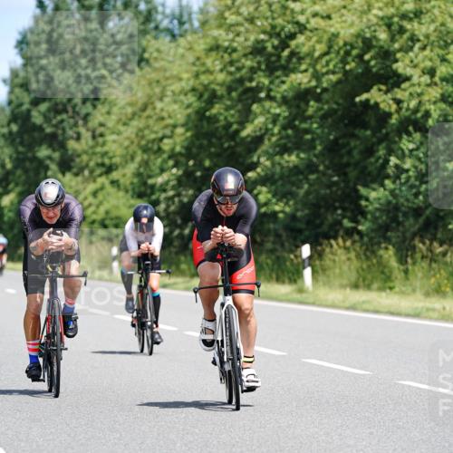 21.06.2026 - Viking Triathlon Michael Burmester http://msf.ph/oto/9871506 21.06.2026 12:40:33 Radfahren 143, 213, 285, 334, 345, 385, 394, 433, 515, 536, 568 meine-sportfotos.de
