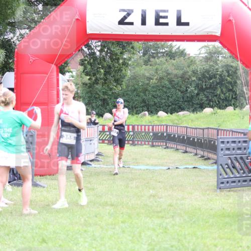 21.06.2026 - 29. Vierlanden-Triathlon Andreas Tolksdorf http://msf.ph/oto/9871518 21.06.2026 10:55:43 Ziel 339, 339 meine-sportfotos.de